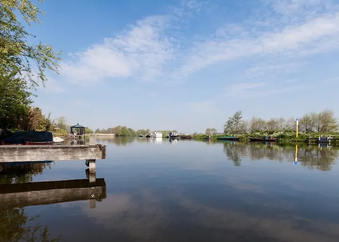 فندق Restaurant De Buizerd Langedijk
